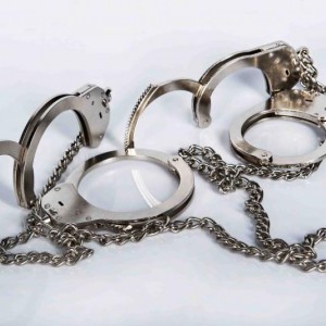 Kajdany na ręce - nogi